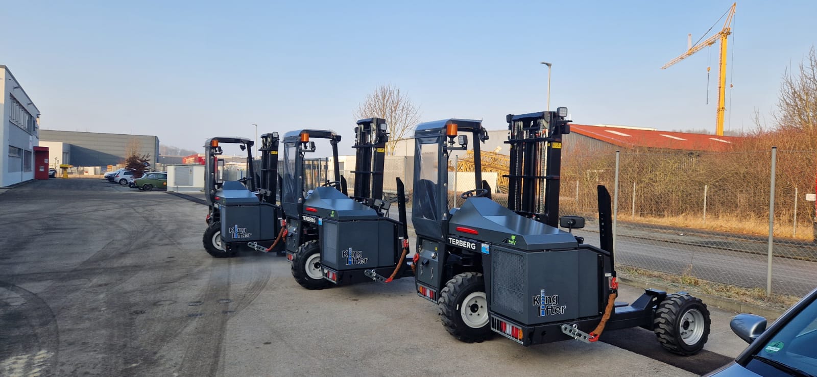 Mijlpalen in Maart: Belangrijke leveringen en strategische partnerschappen van Terberg Kinglifter