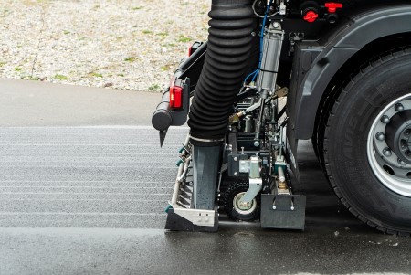 V80 Rear Suction3.jpg