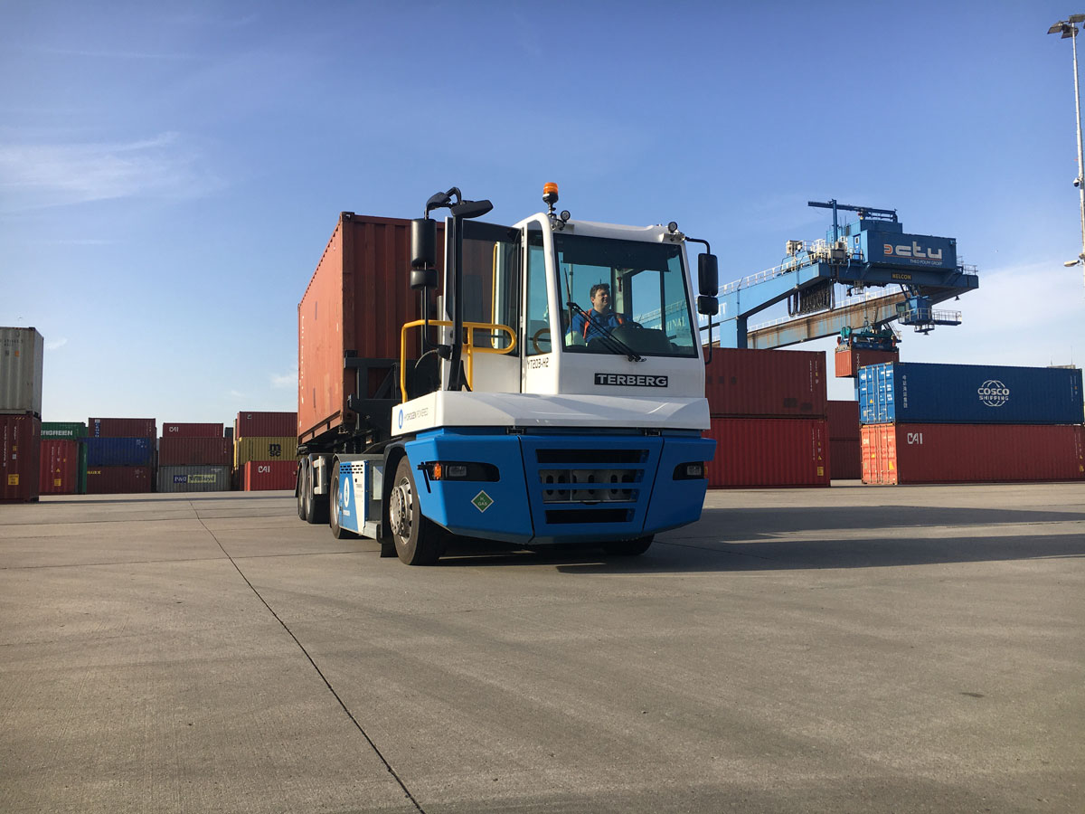 CTU test Terberg waterstof terminal trekker